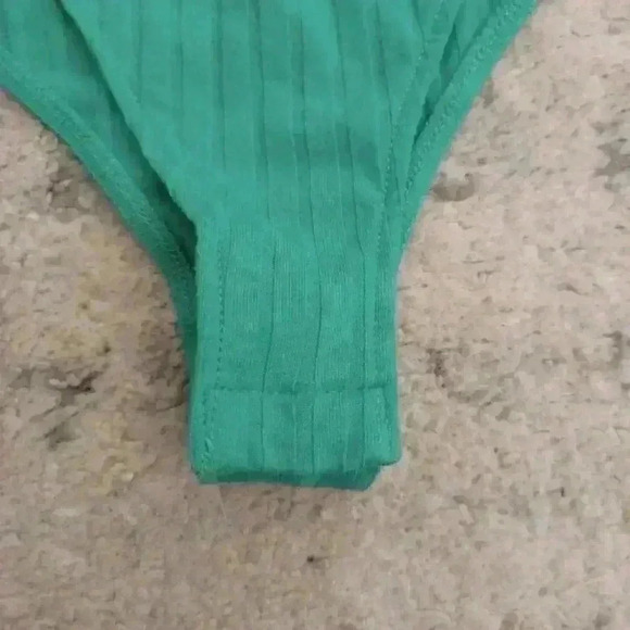 Free People Intimately Free Women's Green Henley Rib Bodysuit M - Picture 11 of 15